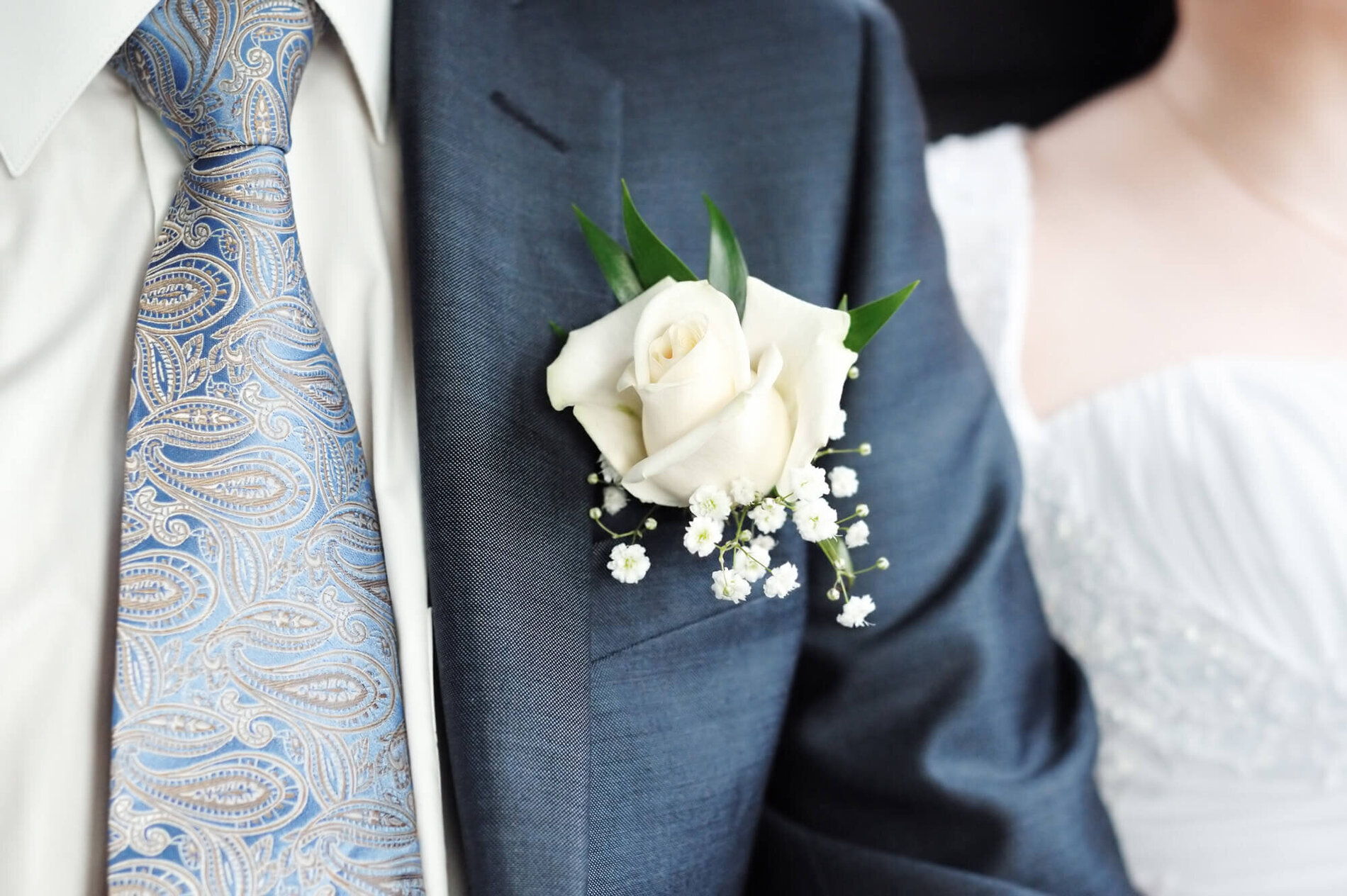 Bräutigam Accessoires Hochzeitsanzug mit Ansteckblume